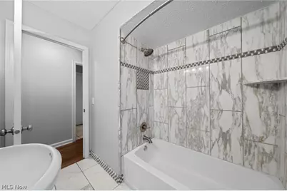 3504 E Scarborough Road, Cleveland Heights, OH 44118 - Photo 16