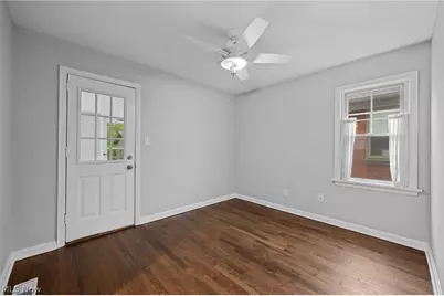 3504 E Scarborough Road, Cleveland Heights, OH 44118 - Photo 12