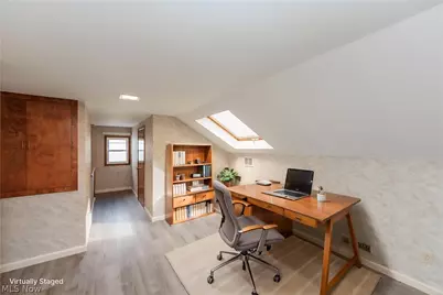 5906 Twin Lakes Drive, Parma, OH 44129 - Photo 6