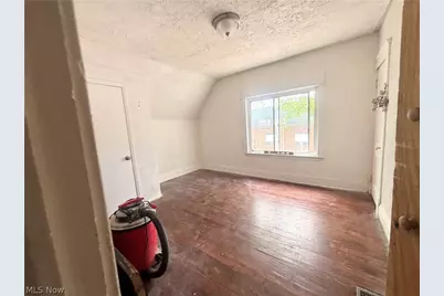 2175 W 106th Street, Loveland, OH 44102 - Photo 34