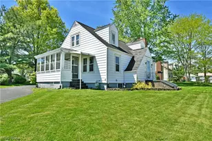815 Liberty St, Salem, OH 44460 - Photo 2