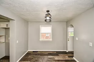 2935 15th St NW, Canton, OH 44708 - Photo 6