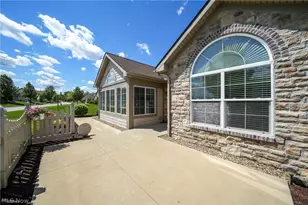 1930 Fairways Dr, Streetsboro, OH 44241 - Photo 6