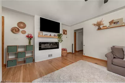 3209 Tressa Avenue, Lorain, OH 44052 - Photo 12