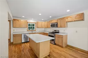 10137 Johnnycake Ridge Rd, Concord Twp, OH 44077 - Photo 24
