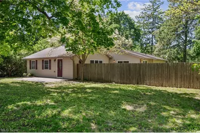 10137 Johnnycake Ridge Road, Concord Twp, OH 44077 - Photo 4