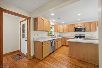 10137 Johnnycake Ridge Road, Concord Twp, OH 44077 - Photo 22
