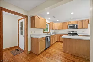10137 Johnnycake Ridge Rd, Concord Twp, OH 44077 - Photo 22