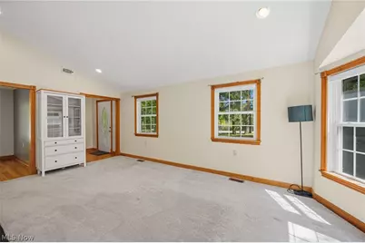10137 Johnnycake Ridge Road, Concord Twp, OH 44077 - Photo 16