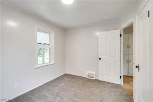 136 36th St NE, Canton, OH 44714 - Photo 16