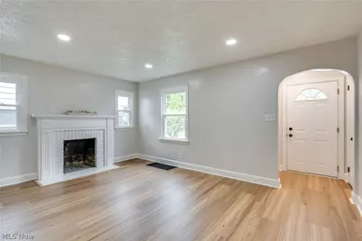 136 36th Street NE, Canton, OH 44714 - Photo 12