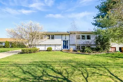 924 E Schaaf Road, Brooklyn Heights, OH 44131 - Photo 1