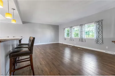 924 E Schaaf Road, Brooklyn Heights, OH 44131 - Photo 4
