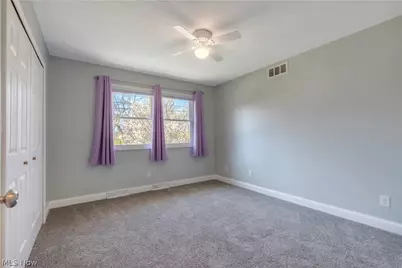 924 E Schaaf Road, Brooklyn Heights, OH 44131 - Photo 22