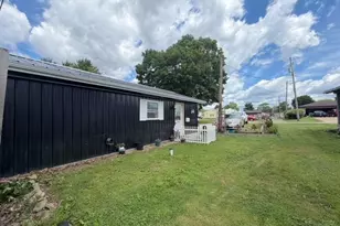 500 Holiday Ave, Uhrichsville, OH 44683 - Photo 2
