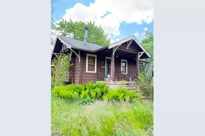 1706 Hampton Road, Akron, OH 44305 - Photo 2