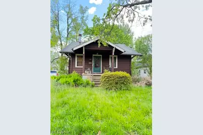1706 Hampton Road, Akron, OH 44305 - Photo 1