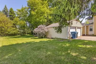 133 Crown Hill Ave, Amherst, OH 44001 - Photo 24