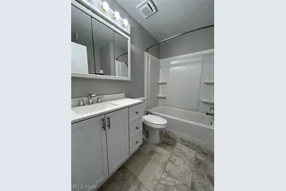950 Wadsworth Road #F4, Medina, OH 44256 - Photo 8
