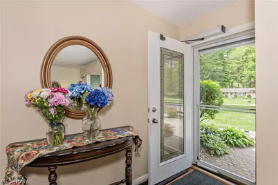 5899 S Shandle Boulevard, Mentor, OH 44060 - Photo 2