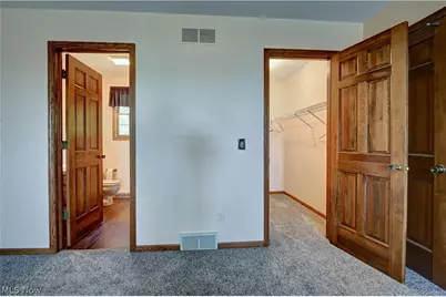 883 Basel Street, Sugarcreek, OH 44681 - Photo 24