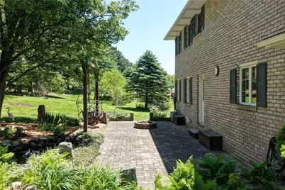 883 Basel Street, Sugarcreek, OH 44681 - Photo 42