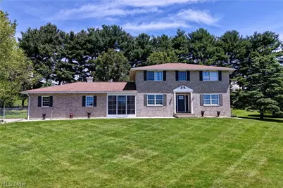 883 Basel Street, Sugarcreek, OH 44681 - Photo 1