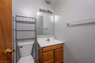804 4th St SE, New Philadelphia, OH 44663 - Photo 14