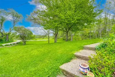 5666 Butterbridge Road NW, Canal Fulton, OH 44614 - Photo 6