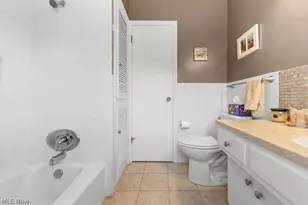 515 Vosello Ave, Akron, OH 44313 - Photo 24