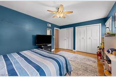 515 Vosello Avenue, Akron, OH 44313 - Photo 22
