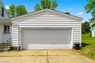 201 Menegay Rd, Louisville, OH 44641 - Photo 2