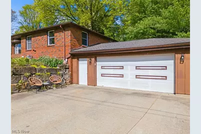 330 Tuscarawas Street NE, Navarre, OH 44662 - Photo 4