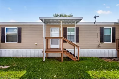 9525 Woodworth Road #A19, North Lima, OH 44452 - Photo 2
