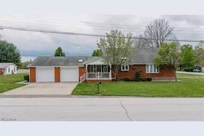 8010 Elson Street SE, Waynesburg, OH 44688 - Photo 2