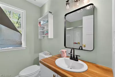 22325 Fairmount Boulevard, Huber Heights, OH 44118 - Photo 24