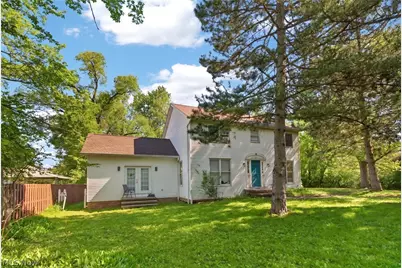22325 Fairmount Boulevard, Huber Heights, OH 44118 - Photo 2