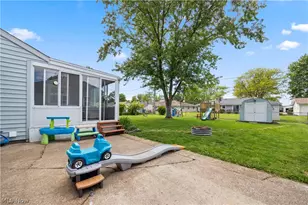 310 N Woodhill Dr, Amherst, OH 44001 - Photo 42