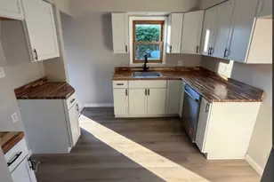 1415 26th St NW, Canton, OH 44709 - Photo 2