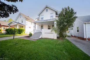 1524 E 221st St, Euclid, OH 44117 - Photo 2