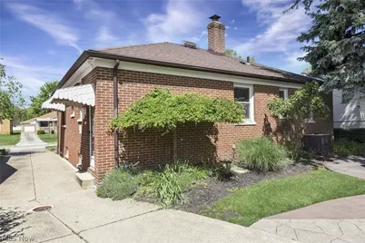 6483 Fernhurst Avenue, Parma Heights, OH 44130 - Photo 4