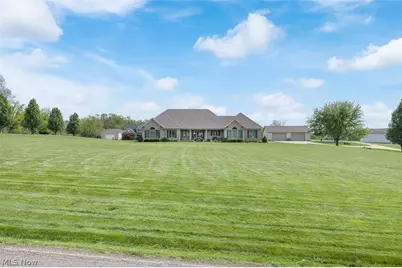11210 Tritts Street NW, Canal Fulton, OH 44614 - Photo 2