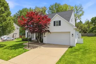 4420 Hillside Dr, Copley, OH 44321 - Photo 2