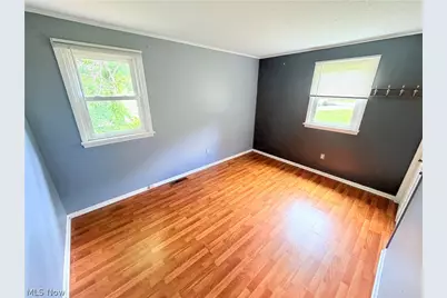 8803 Spring Valley Drive, Mentor, OH 44060 - Photo 24