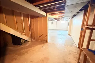 8803 Spring Valley Dr, Mentor, OH 44060 - Photo 34