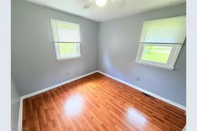 8803 Spring Valley Drive, Mentor, OH 44060 - Photo 22