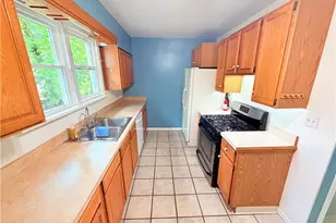 8803 Spring Valley Dr, Mentor, OH 44060 - Photo 18