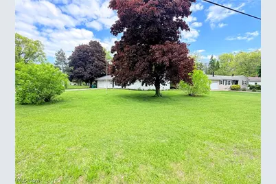 8803 Spring Valley Drive, Mentor, OH 44060 - Photo 2
