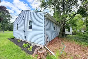 8803 Spring Valley Dr, Mentor, OH 44060 - Photo 4