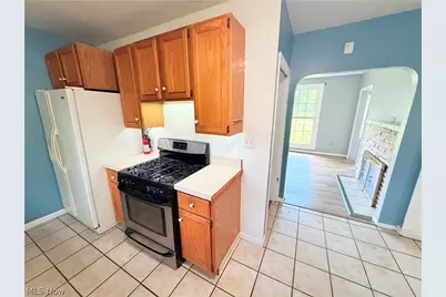 8803 Spring Valley Drive, Mentor, OH 44060 - Photo 20